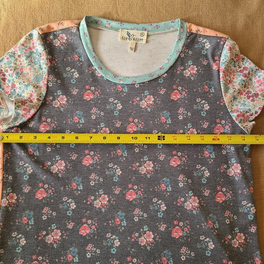 Multi-Floral Rustic Tee NWOT - Picture 10 of 13